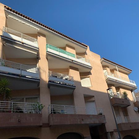 Acogedor Apartamento En Roses - 50M Playa - Wifi - Aire Acondicionado المظهر الخارجي الصورة