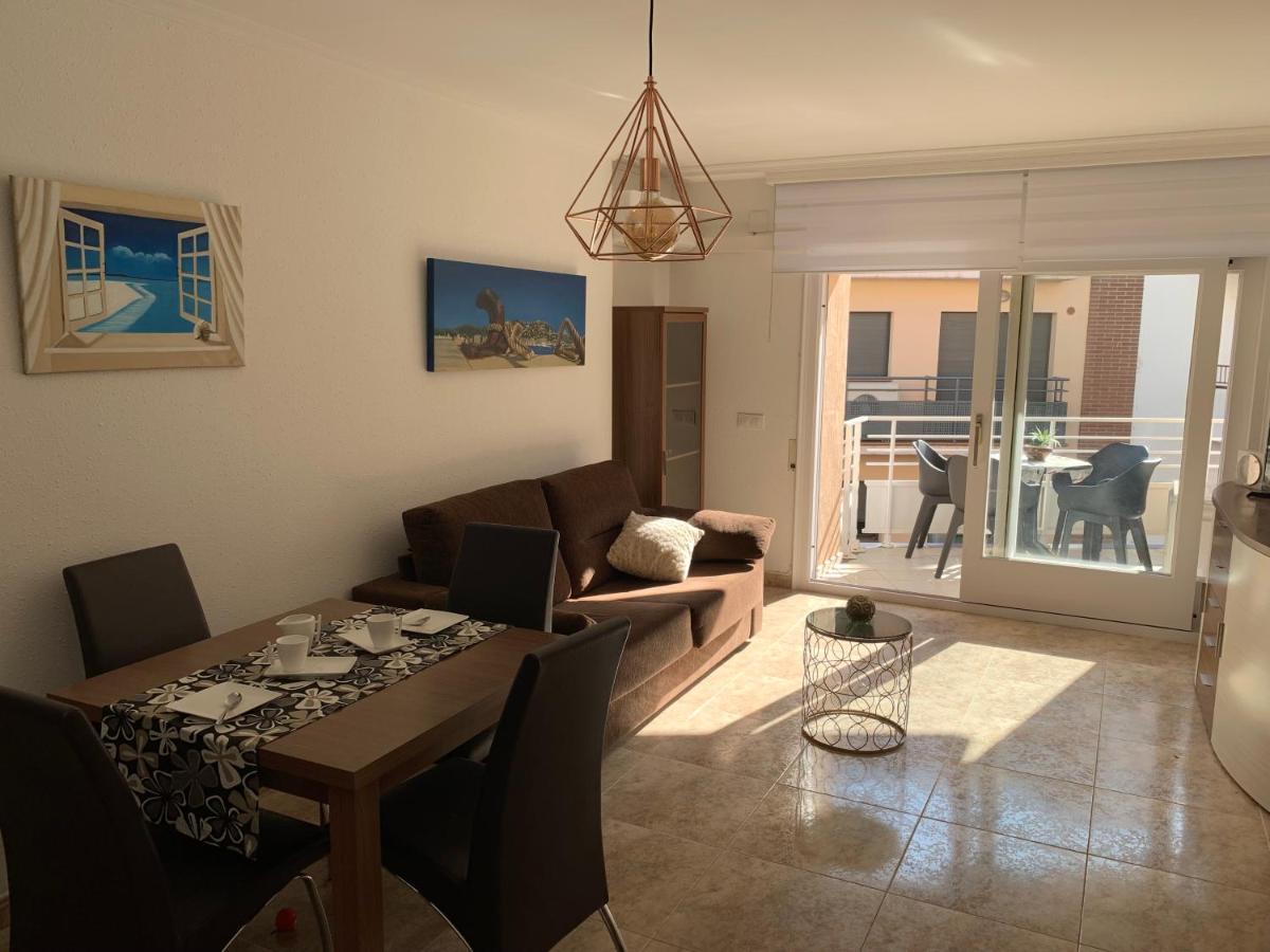 Acogedor Apartamento En Roses - 50M Playa - Wifi - Aire Acondicionado المظهر الخارجي الصورة